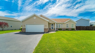 1525 W 94th Ln, Crown Point, IN 46307
