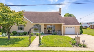 2125 Ritchie St, Aliquippa, PA 15001