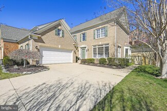 5231 Winter View Dr, Alexandria, VA 22312