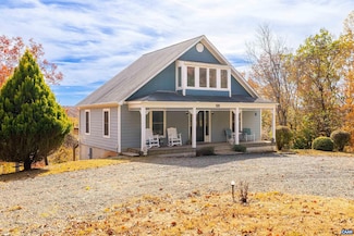 125 River Breeze Ct, Howardsville, VA 24562