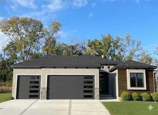 22480 W 89th Terrace, Lenexa, KS 66227