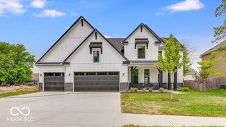6752 W Buck Stone Dr, McCordsville, IN 46055