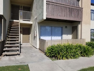 432 Edgehill Ln Unit 151, Oceanside, CA 92054
