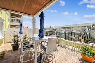 4984 Beach Dr SE Unit B, Saint Petersburg, FL 33705