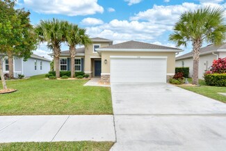 3526 Carriage Pointe Cir, Fort Pierce, FL 34981