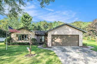 51627 Walerko Dr, Elkhart, IN 46514