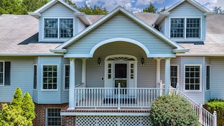 33 Edgewood Dr, Lexington, VA 24450