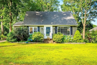 106 Abby Ln, Portland, ME 04103