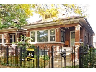 3025 N Kilpatrick Ave, Chicago, IL 60641