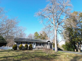 440 Elm St, Hammonton, NJ 08037
