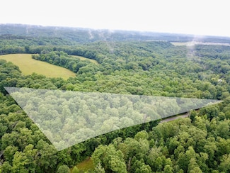 929 Mason Bates Bend Rd, Centerville, TN 37033