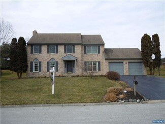 77 Beech Hill Dr, Newark, DE 19711