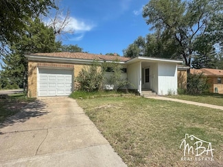 506 Center St, Garden City, KS 67846