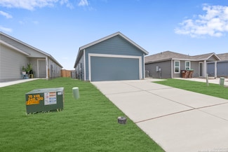 3638 Wentz Hill Dr, New Braunfels, TX 78124