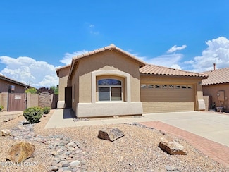 10555 E Carolina Willow Ln, Tucson, AZ 85747