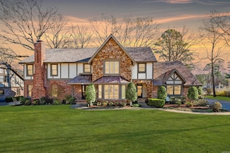 10 Masters Cir, Little Rock, AR 72212