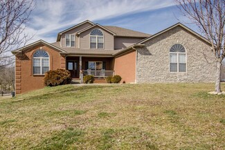 320 Carli Ct, Versailles, KY 40383