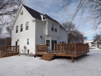 887 Ash St, Dawson, MN 56232