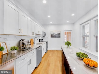 1063 Swede St, Norristown, PA 19401