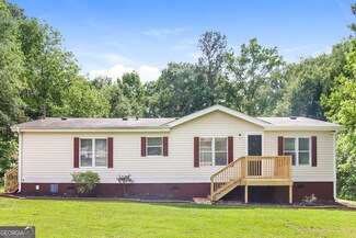471 Dallas St, Hiram, GA 30141