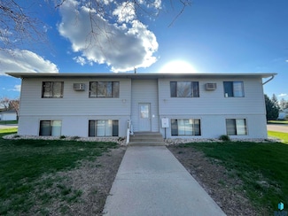 3705 S Cathy Ave, Sioux Falls, SD 57106