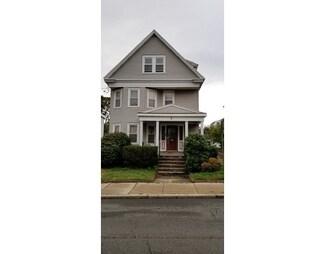 88 Waverly St, Everett, MA 02149