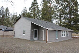 1011 Celtic Cir, Shady Cove, OR 97539