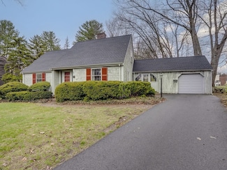185 Wakefield St, Reading, MA 01867