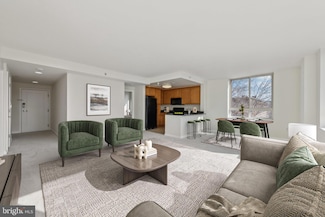 355 I St SW Unit 602S, Washington, DC 20024