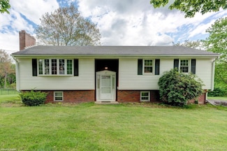 21 Summit Farms Rd, Southington, CT 06489