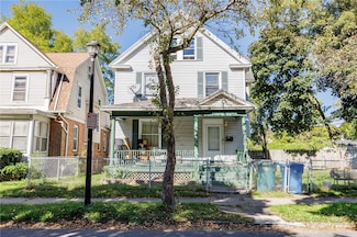 38 Saranac St, Rochester, NY 14621