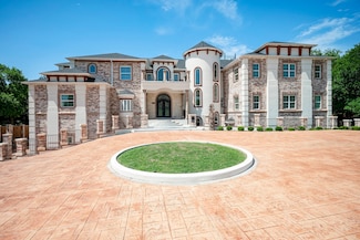 2415 Amber Leaf Ct, Cedar Hill, TX 75104