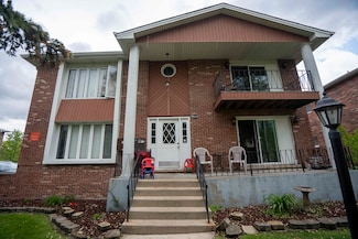5544 W Cal Sag Rd, Alsip, IL 60803