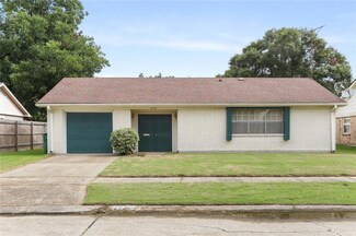 1829 Harvard Ave, Gretna, LA 70056