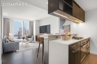 252 South St Unit 25-C, New York, NY 10002