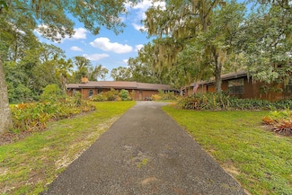 6616 Tuscawilla Dr, Leesburg, FL 34748