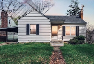 1524 W Mount Hope Ave, Lansing, MI 48910
