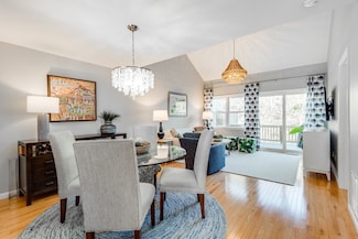 73 Bradstreete Crossing, Plymouth, MA 02360