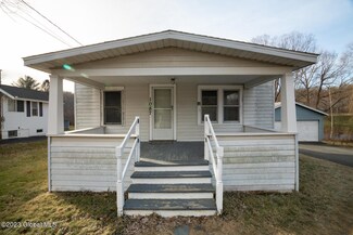 1087 Best Rd, East Greenbush, NY 12061