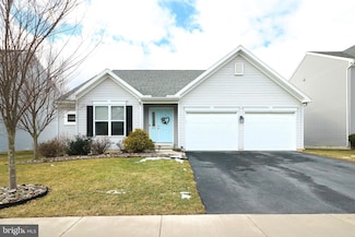 305 Amberleigh Ln, Bellefonte, PA 16823