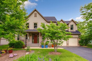1201 Hedgerow Dr, Grayslake, IL 60030