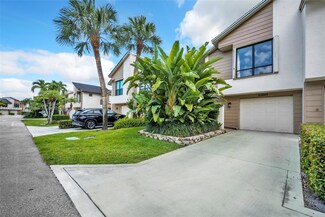 22845 Ironwedge Dr, Boca Raton, FL 33433