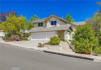 19416 Shadow Oak Dr, Trabuco Canyon, CA 92679