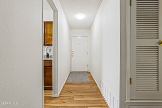 1011 Oneida Dr, El Paso, TX 79912