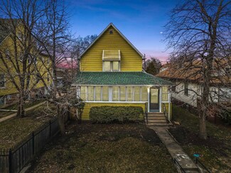1014 W 144th St, East Chicago, IN 46312