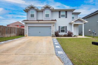 800 N Peoria Ct, Crestview, FL 32536