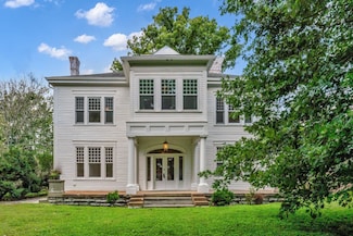 775 Rock Springs Rd, Castalian Springs, TN 37031