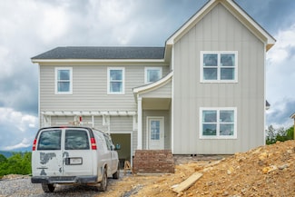 242 Cascade Dr, Rossville, GA 30741