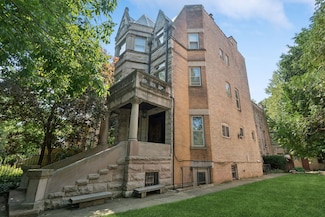 4950 S Ellis Ave, Chicago, IL 60615