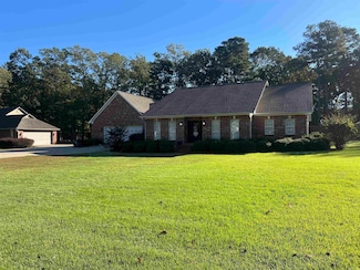 1013 Michael Ann Dr, White Hall, AR 71602